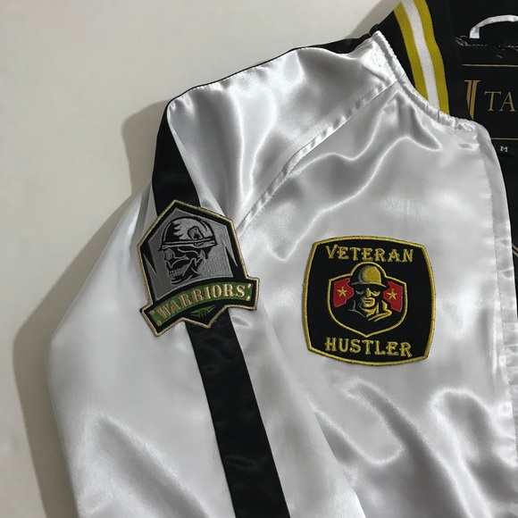 Jacket - Picture 3 of 4